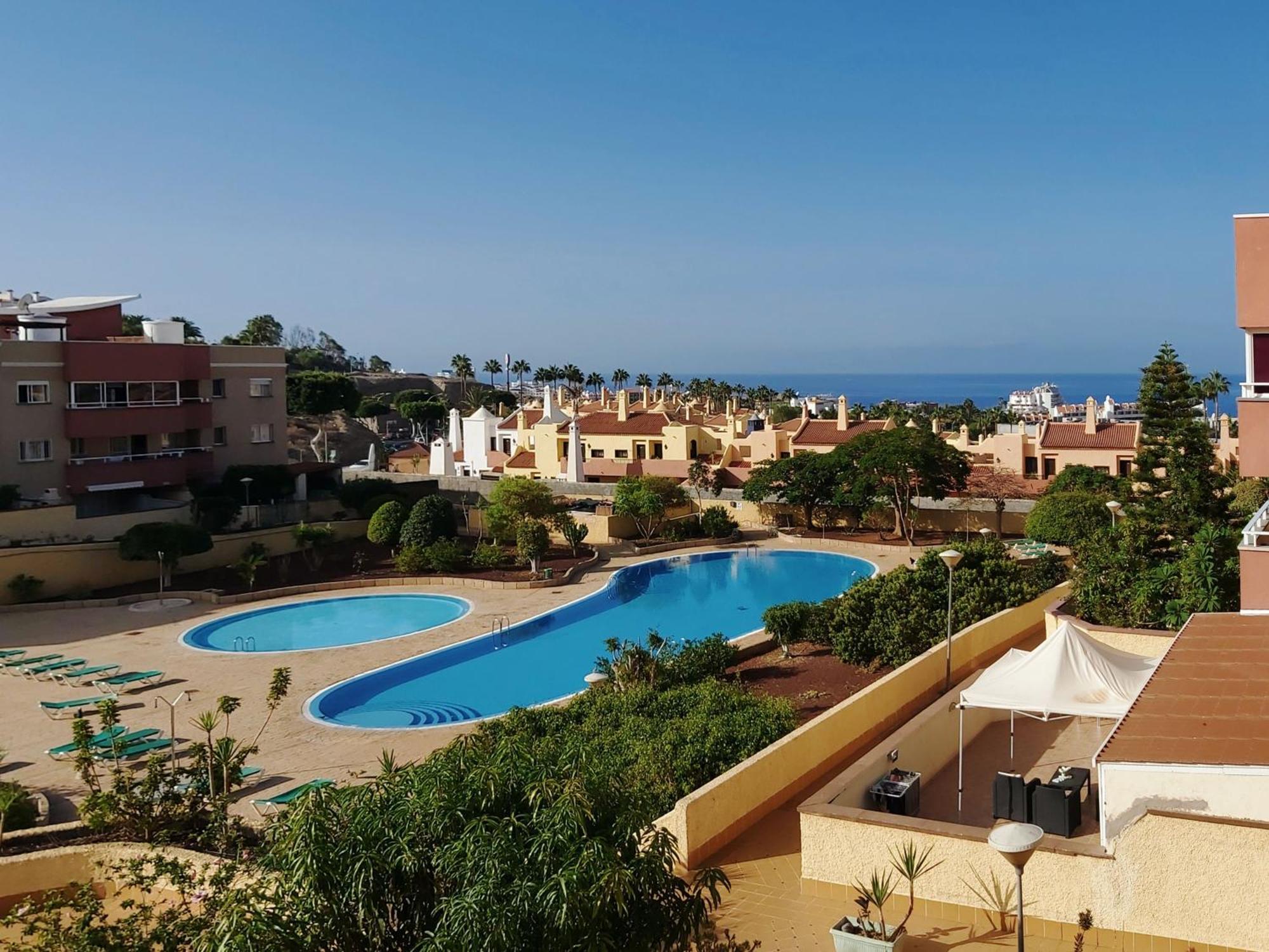 Live Costa Adeje Terraza Y Piscina Apartment Luaran gambar